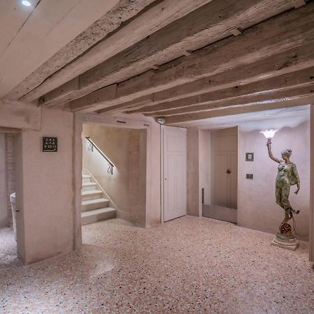 Corte Rubbi 7 Deluxe Apartment Венеция Екстериор снимка